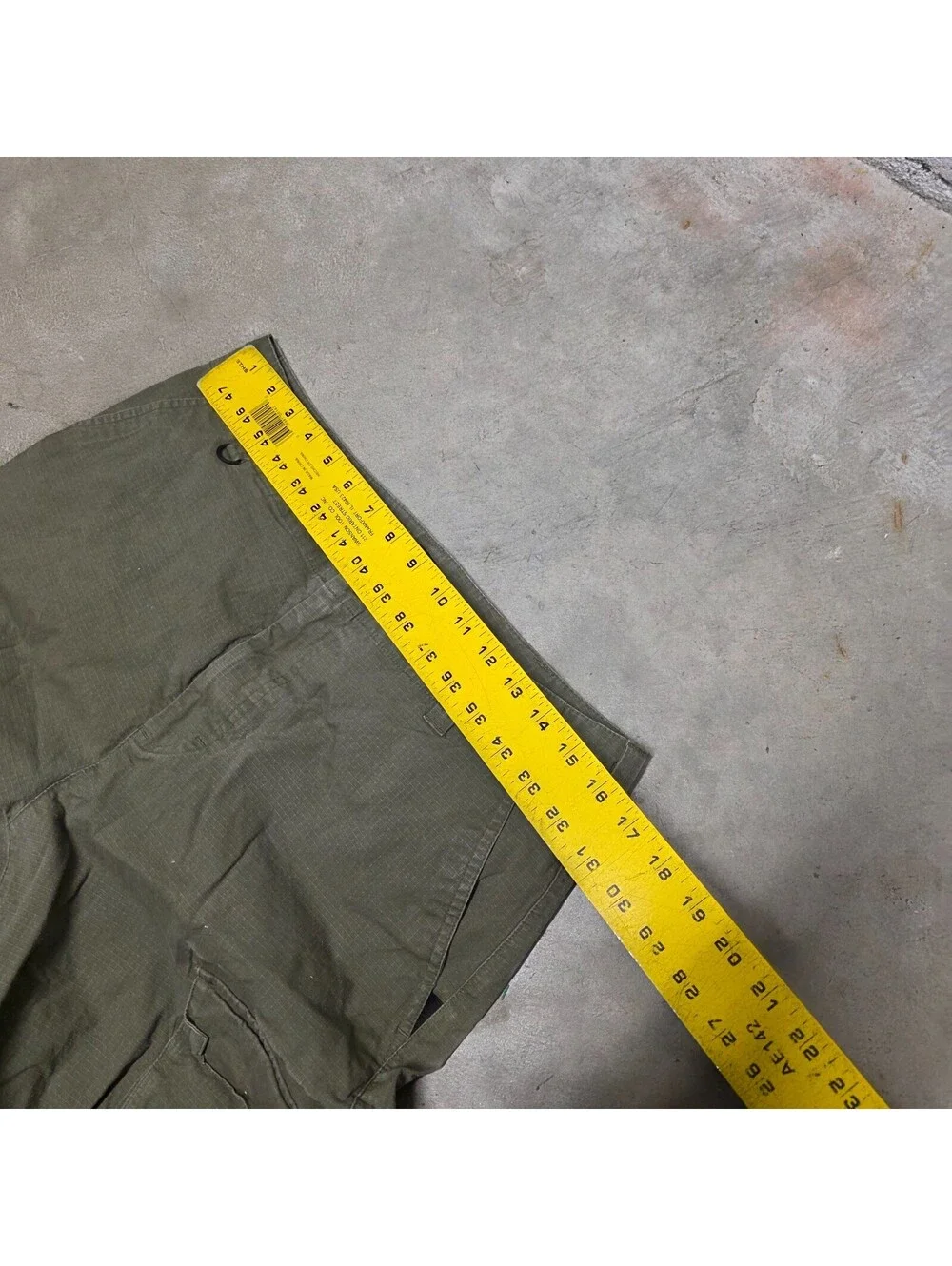 Nike SB Kearny Cargo  Skate Pants  Skateboarding Olive Mens  medium 32 x 27